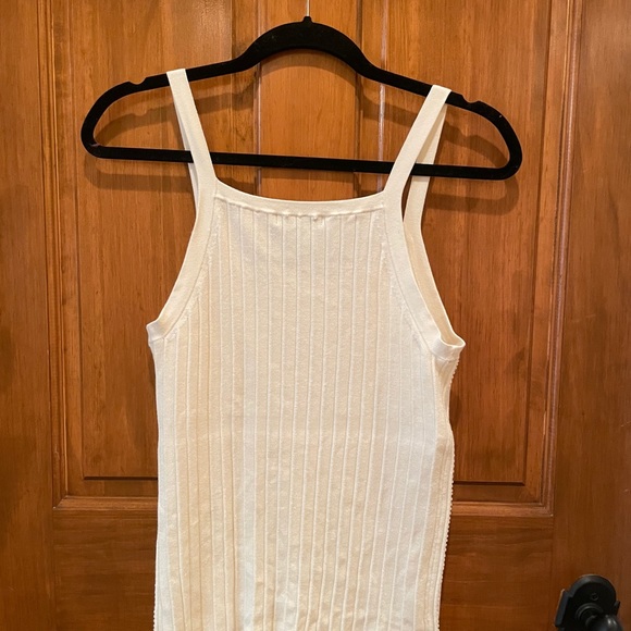 Grace Dane Lewis Sequin Sleeveless Sweater - Picture 4 of 5